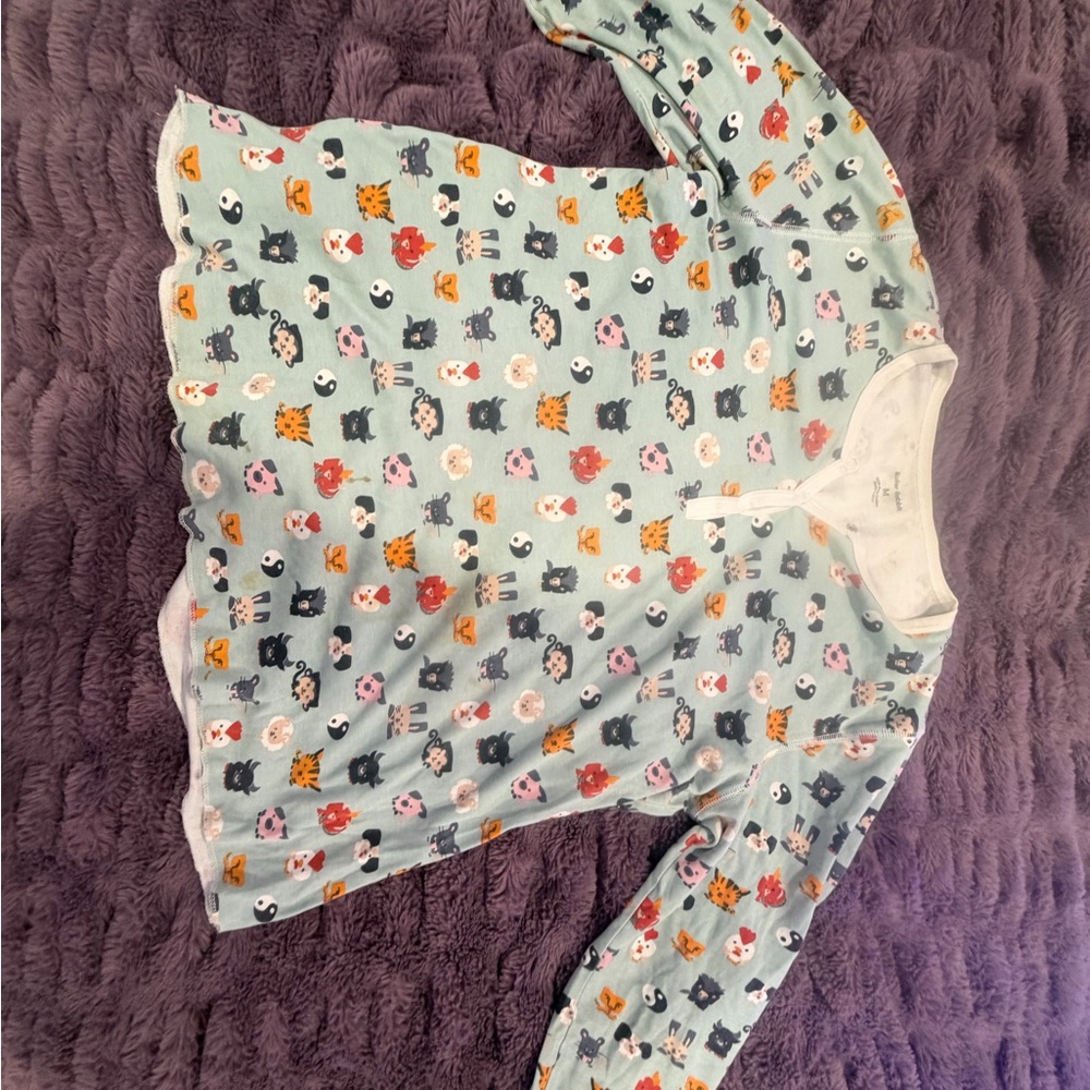 Roller Rabbit animal pj top